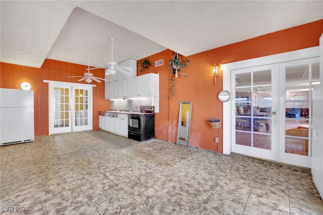 5290 Obannon Drive Las Vegas NV 89146