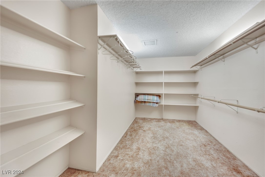 5290 Obannon Drive Las Vegas NV 89146