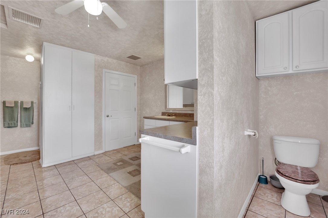 5290 Obannon Drive Las Vegas NV 89146