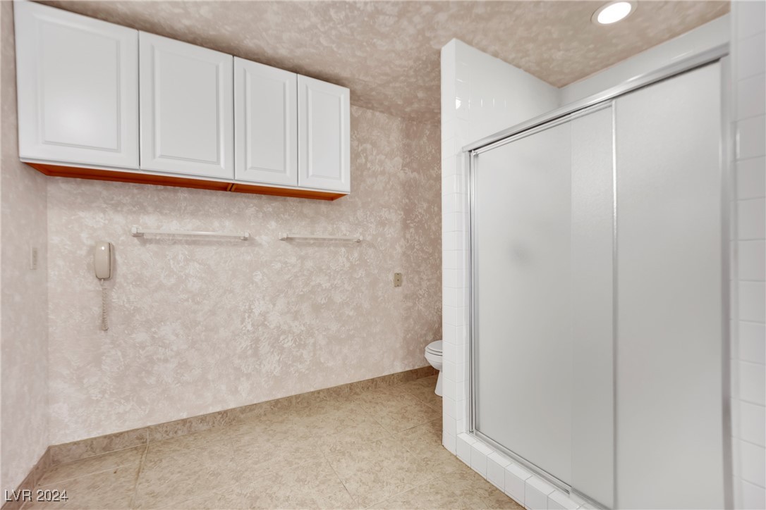 5290 Obannon Drive Las Vegas NV 89146