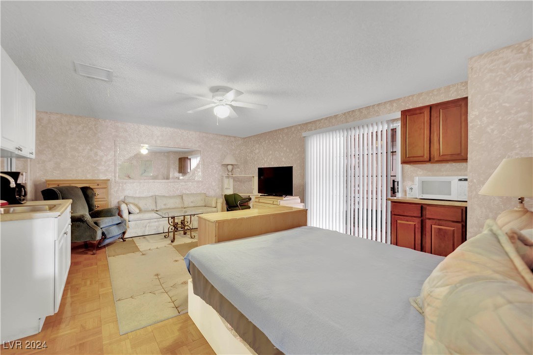 5290 Obannon Drive Las Vegas NV 89146