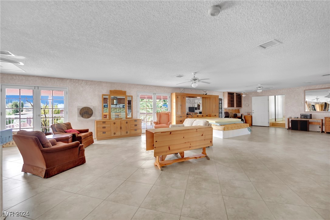 5290 Obannon Drive Las Vegas NV 89146