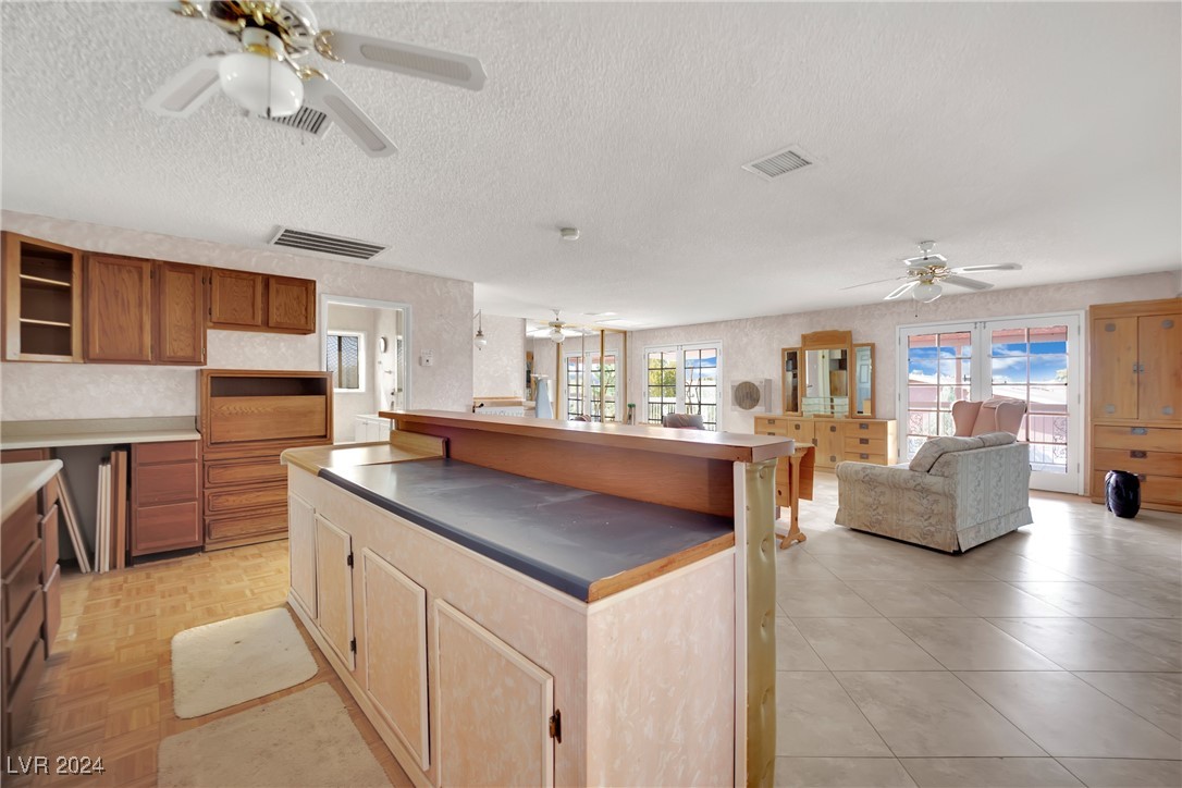5290 Obannon Drive Las Vegas NV 89146