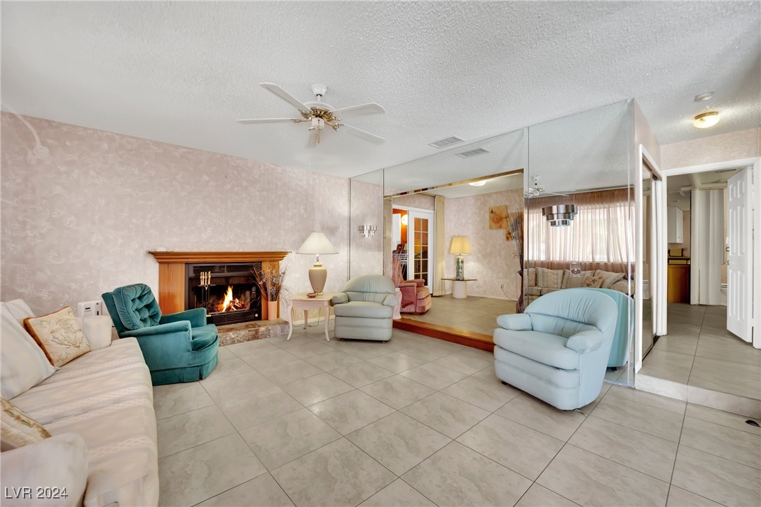 5290 Obannon Drive Las Vegas NV 89146