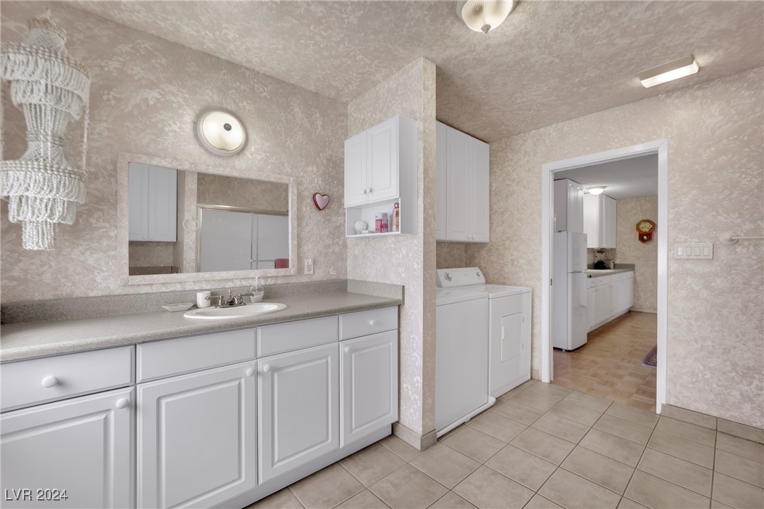 5290 Obannon Drive Las Vegas NV 89146