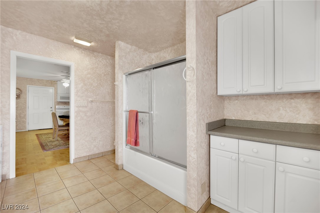 5290 Obannon Drive Las Vegas NV 89146