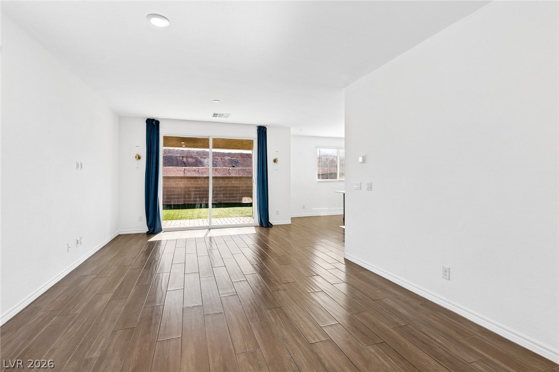 3016 Moulin Heights Street Las Vegas NV 89156
