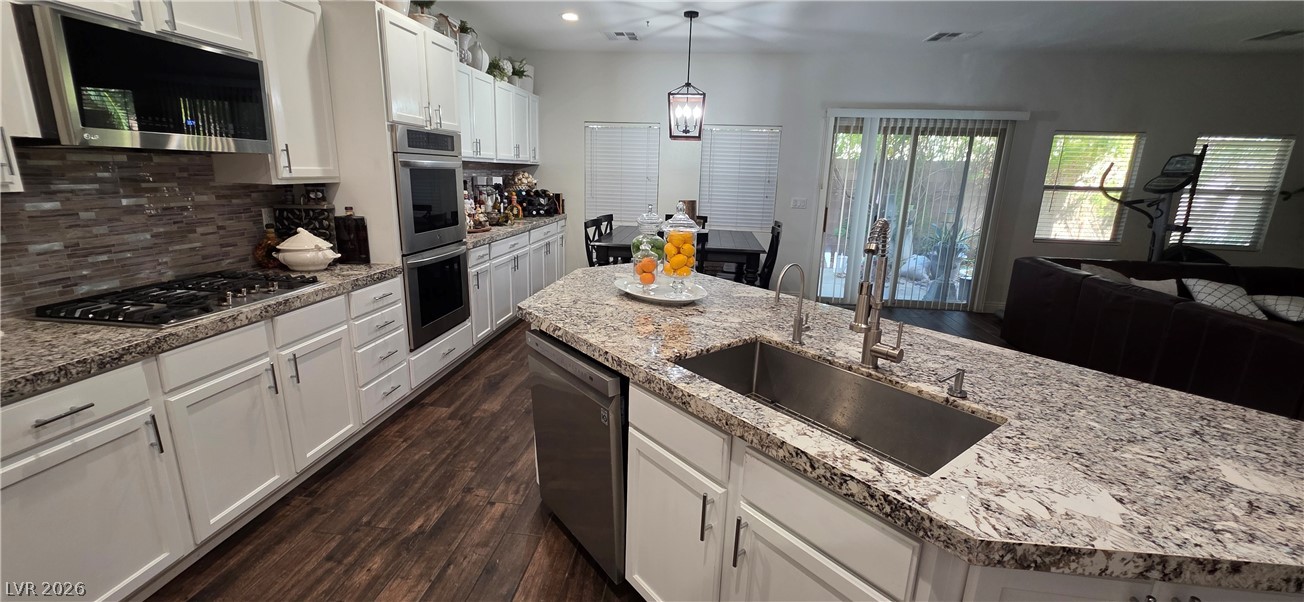 184 Red Arches Court Henderson NV 89012
