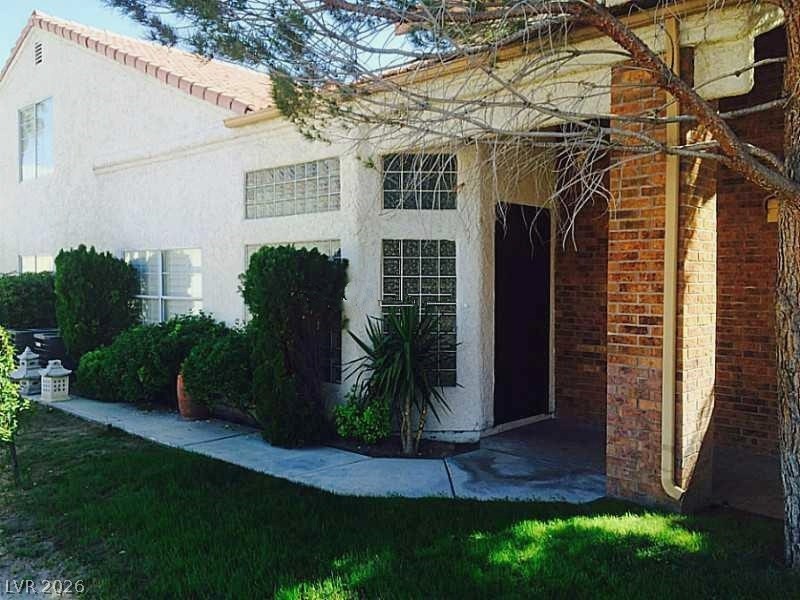 2822 Queens Courtyard Drive Las Vegas NV 89109