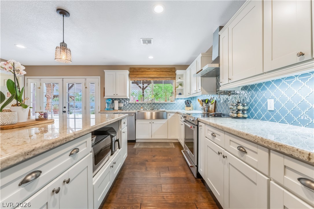 542 Radwick Drive Las Vegas NV 89110