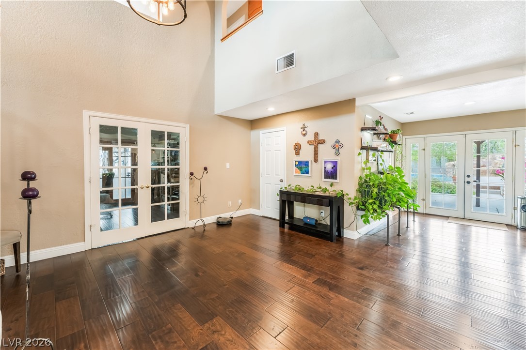 542 Radwick Drive Las Vegas NV 89110