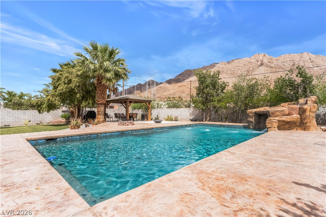 542 Radwick Drive Las Vegas NV 89110