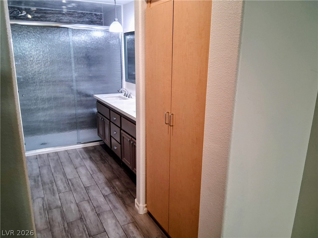 9116 Kings Town Avenue Las Vegas NV 89145