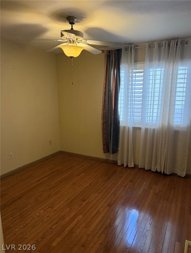 9713 Cascade Falls Avenue Las Vegas NV 89117