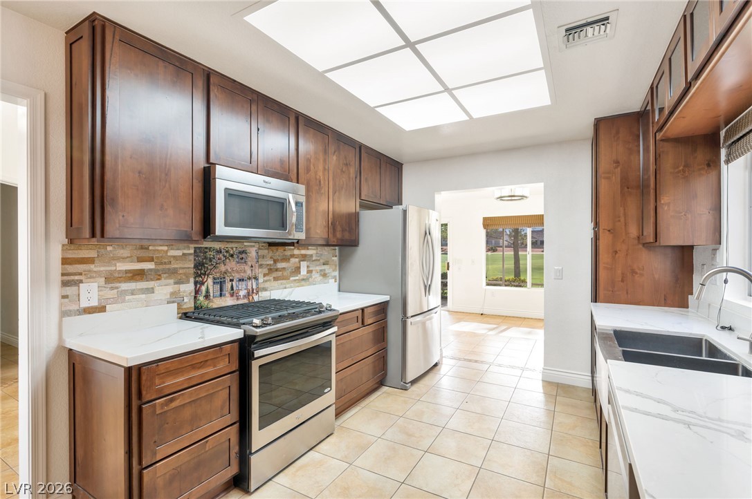 2821 Linkview Drive Las Vegas NV 89134