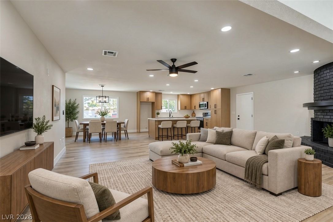 4016 Roxanne Drive Las Vegas NV 89108
