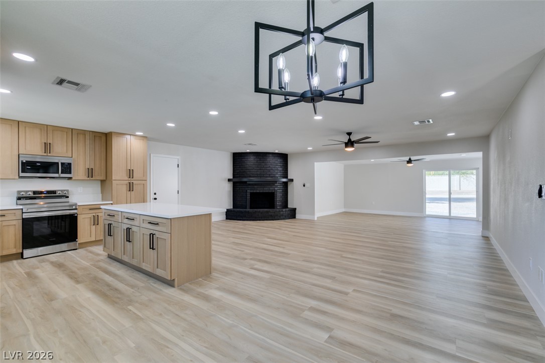 4016 Roxanne Drive Las Vegas NV 89108