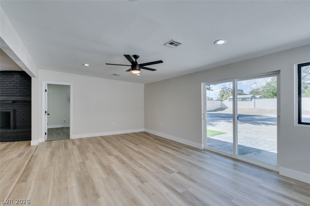 4016 Roxanne Drive Las Vegas NV 89108