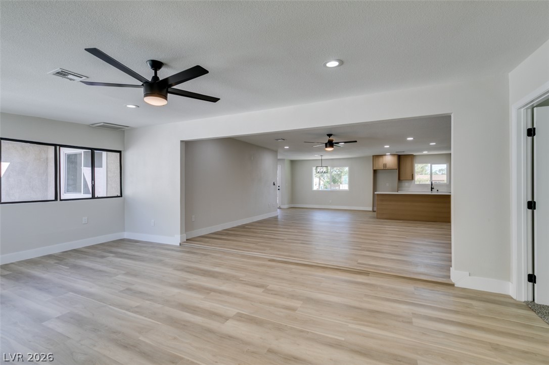 4016 Roxanne Drive Las Vegas NV 89108
