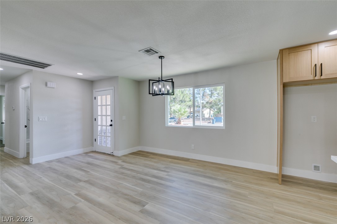 4016 Roxanne Drive Las Vegas NV 89108