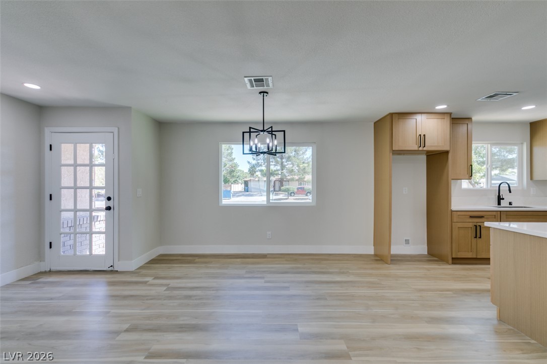 4016 Roxanne Drive Las Vegas NV 89108