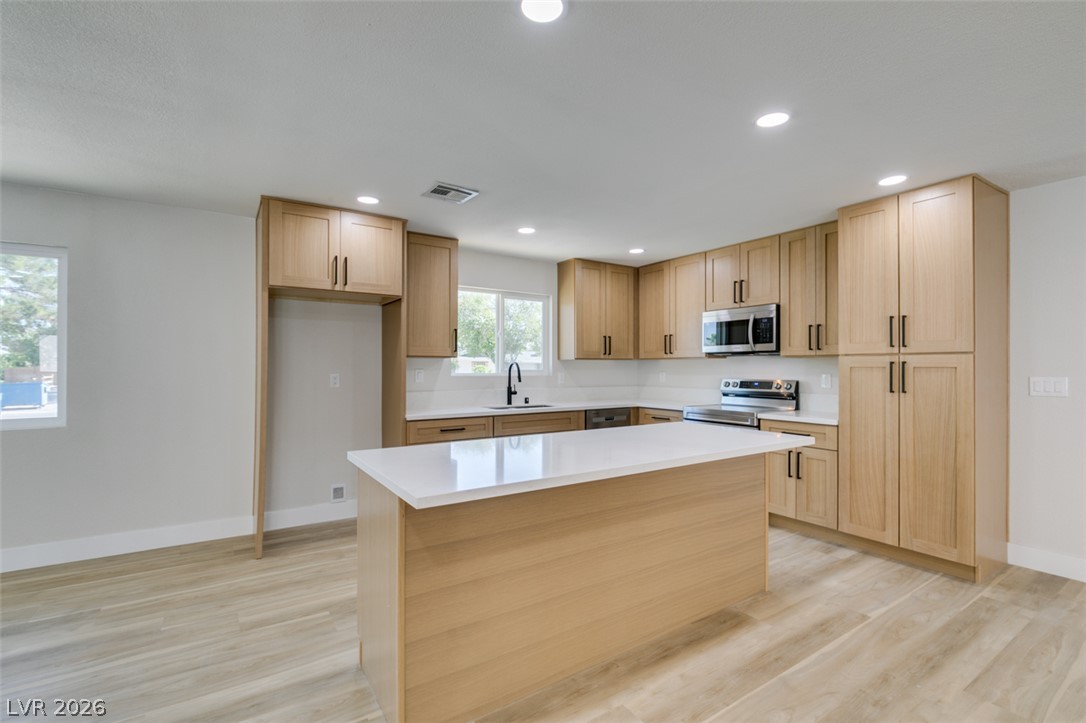 4016 Roxanne Drive Las Vegas NV 89108