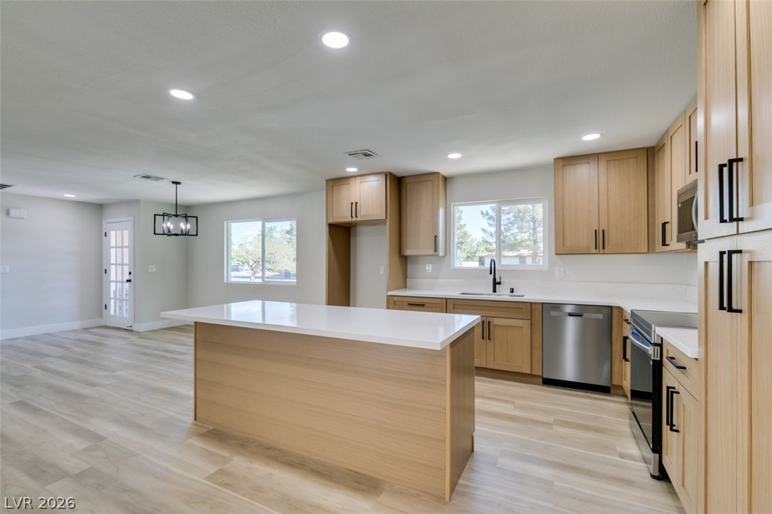 4016 Roxanne Drive Las Vegas NV 89108