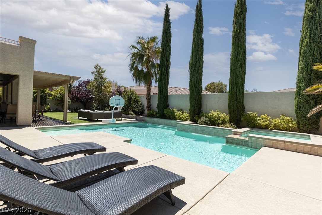 2715 Barrow Downs Street Las Vegas NV 89135