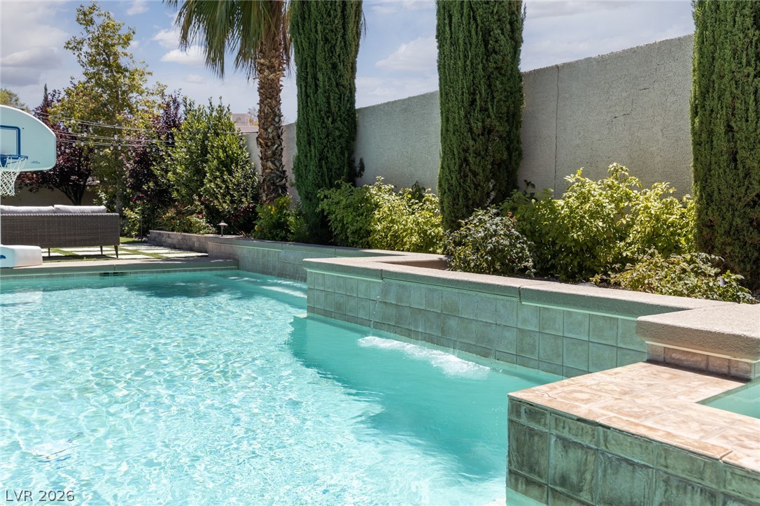 2715 Barrow Downs Street Las Vegas NV 89135