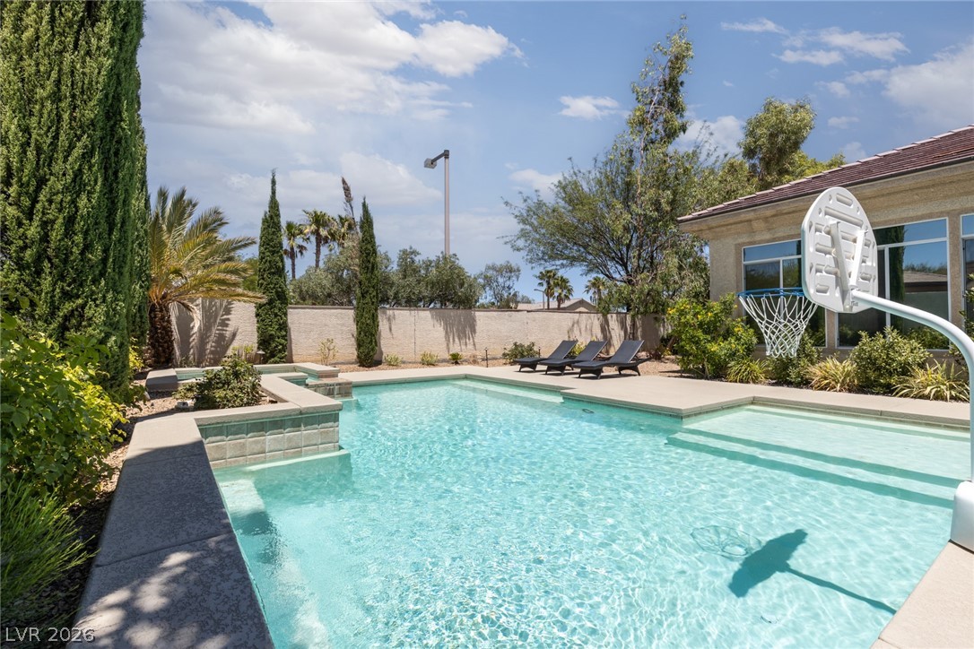 2715 Barrow Downs Street Las Vegas NV 89135