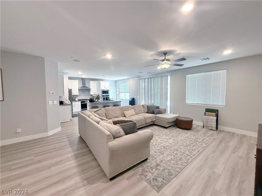 1921 Lewis Bay Avenue North Las Vegas NV 89084