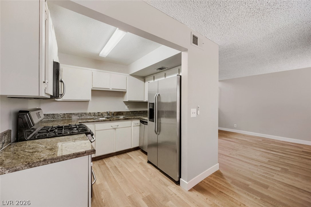 4362 Caliente Street 11 Las Vegas NV 89119