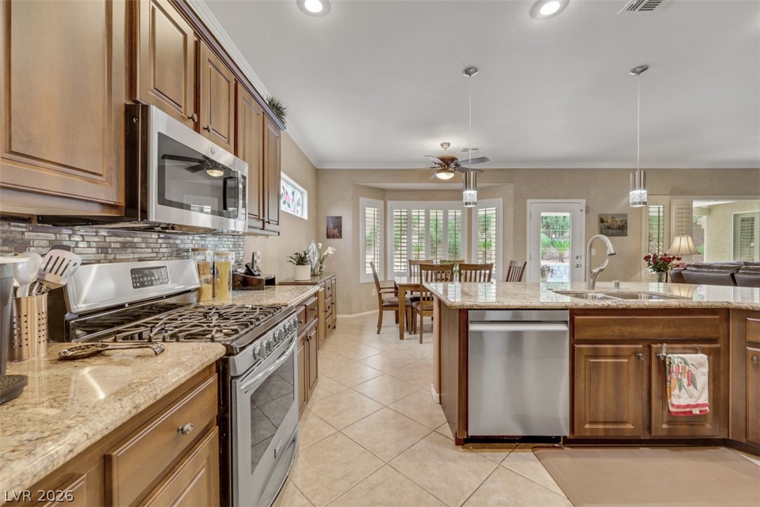 1616 Wellington Springs Avenue Henderson NV 89052