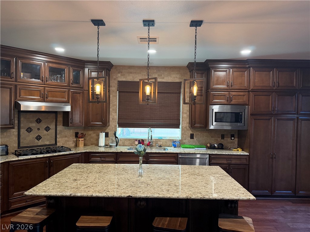 7037 Twin Forks Peak Street Las Vegas NV 89166