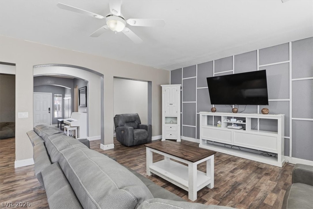 8641 Vivid Violet Avenue Las Vegas NV 89143