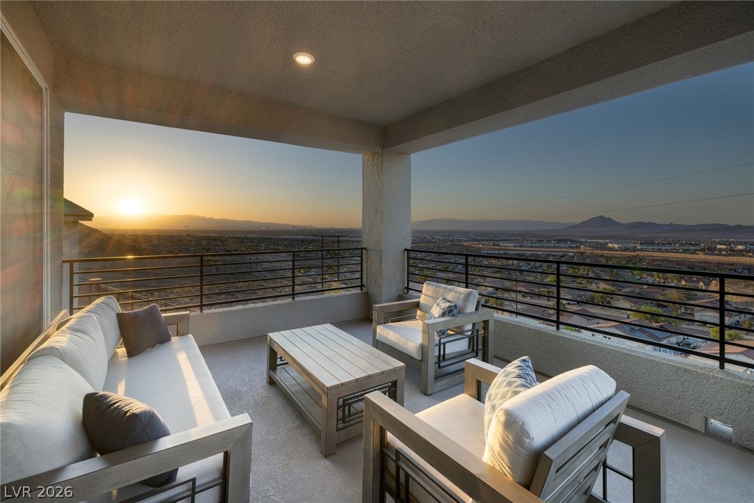 214 Shaded Canyon Drive Henderson NV 89012