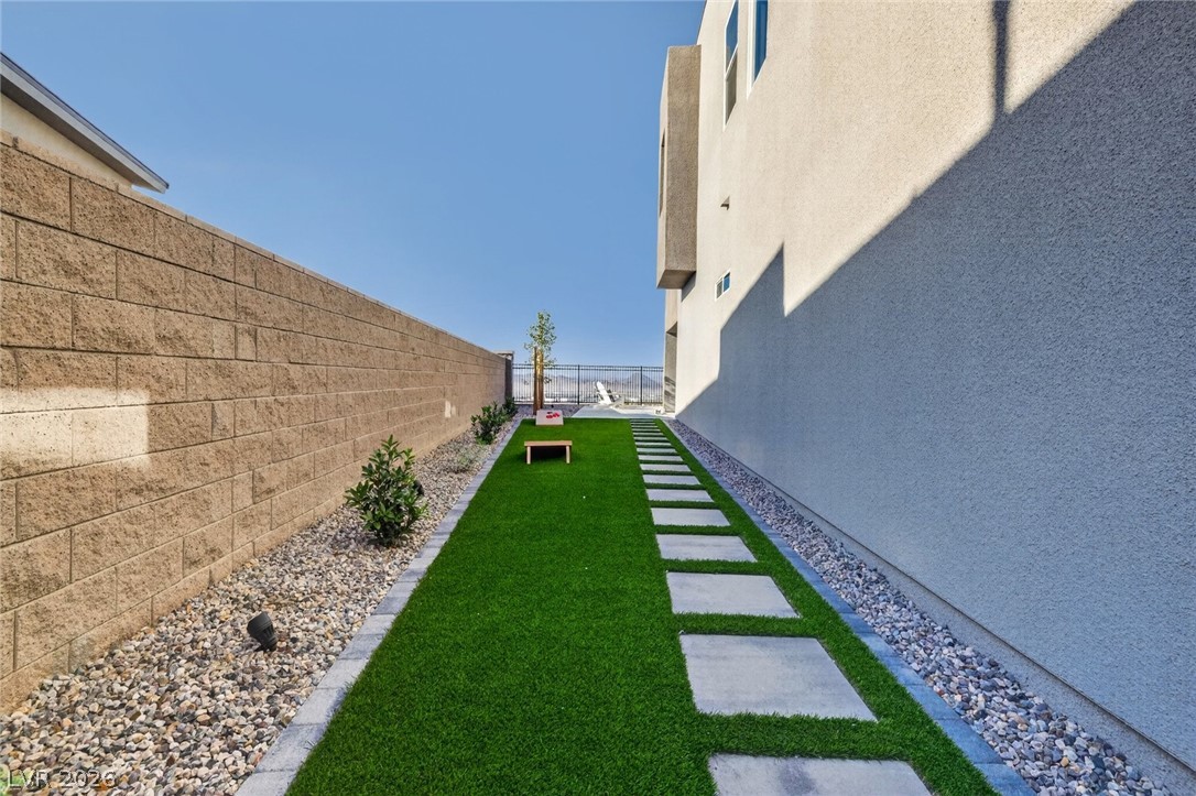 214 Shaded Canyon Drive Henderson NV 89012