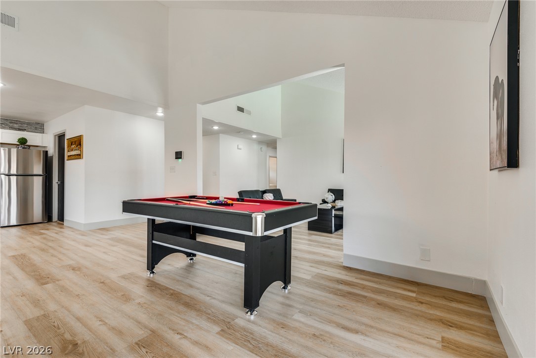 6212 Pinewood Avenue Las Vegas NV 89103