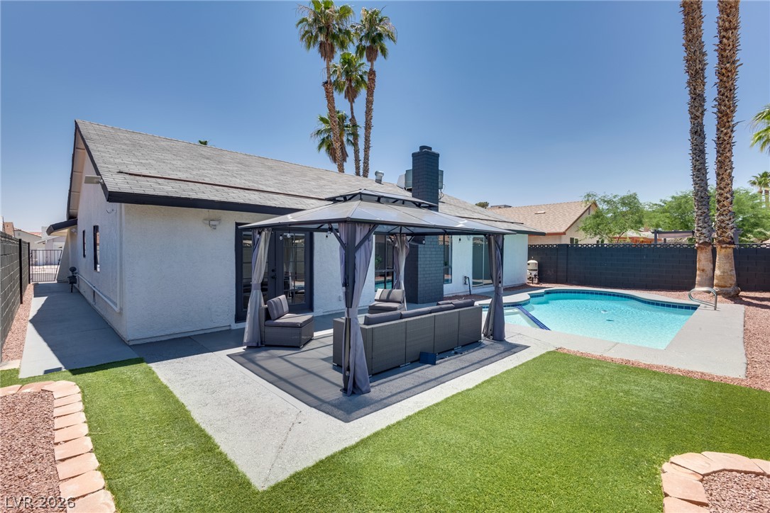 6212 Pinewood Avenue Las Vegas NV 89103