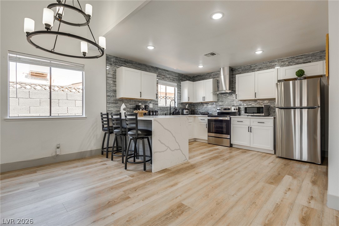 6212 Pinewood Avenue Las Vegas NV 89103