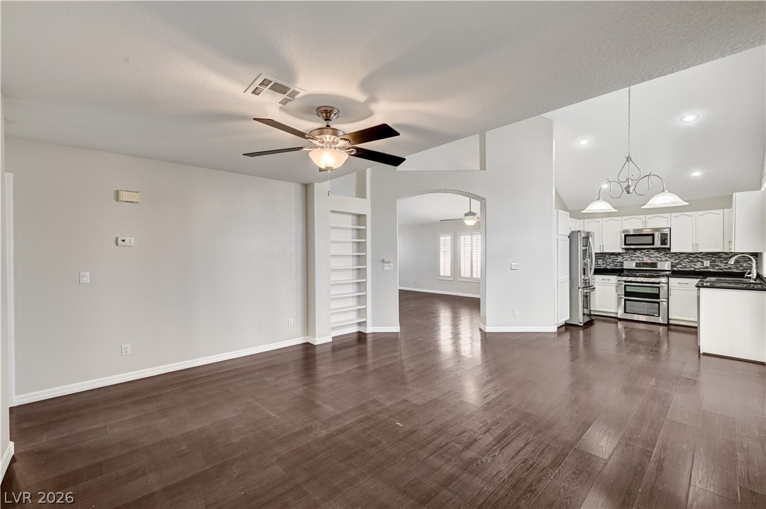 9179 Mangostone Lane Las Vegas NV 89147