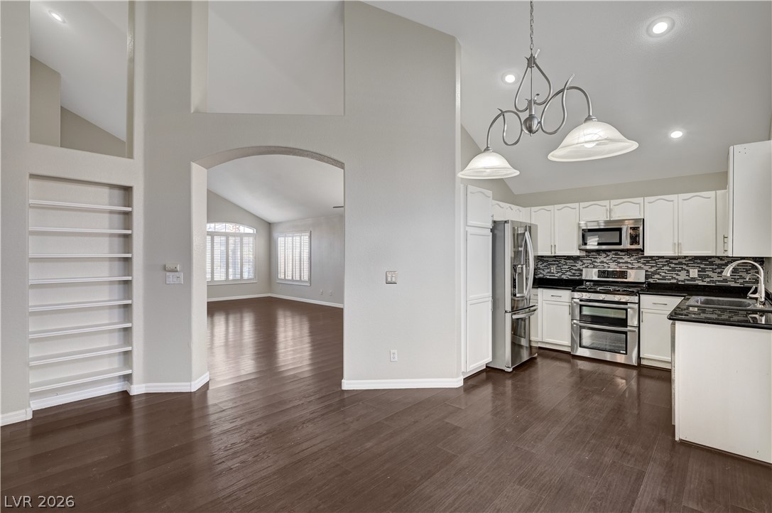 9179 Mangostone Lane Las Vegas NV 89147