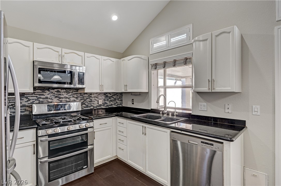 9179 Mangostone Lane Las Vegas NV 89147