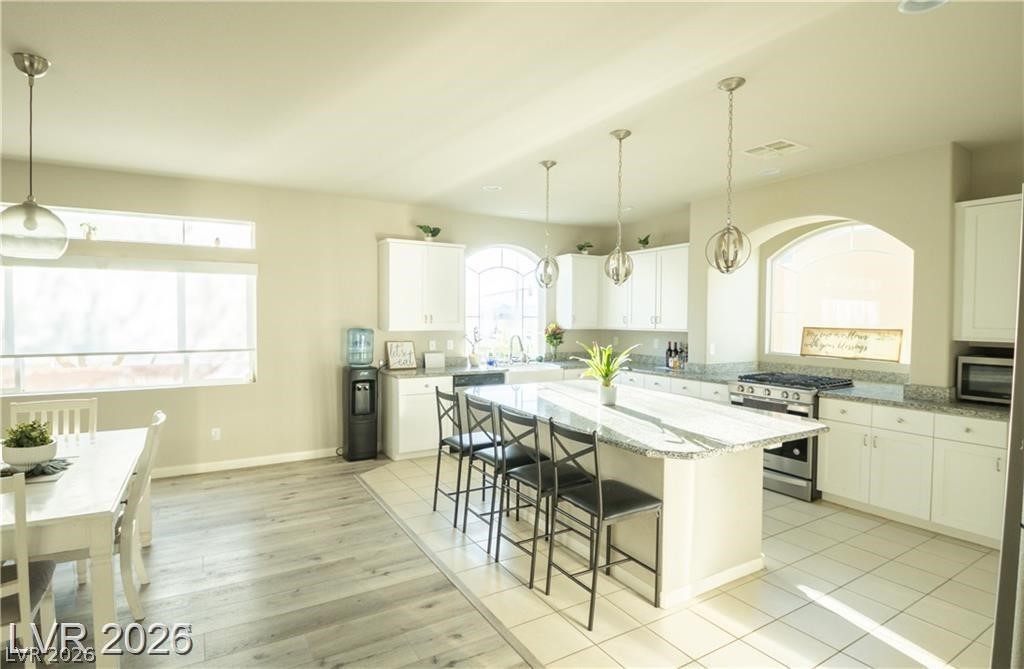 8525 Silver Coast Street Las Vegas NV 89139
