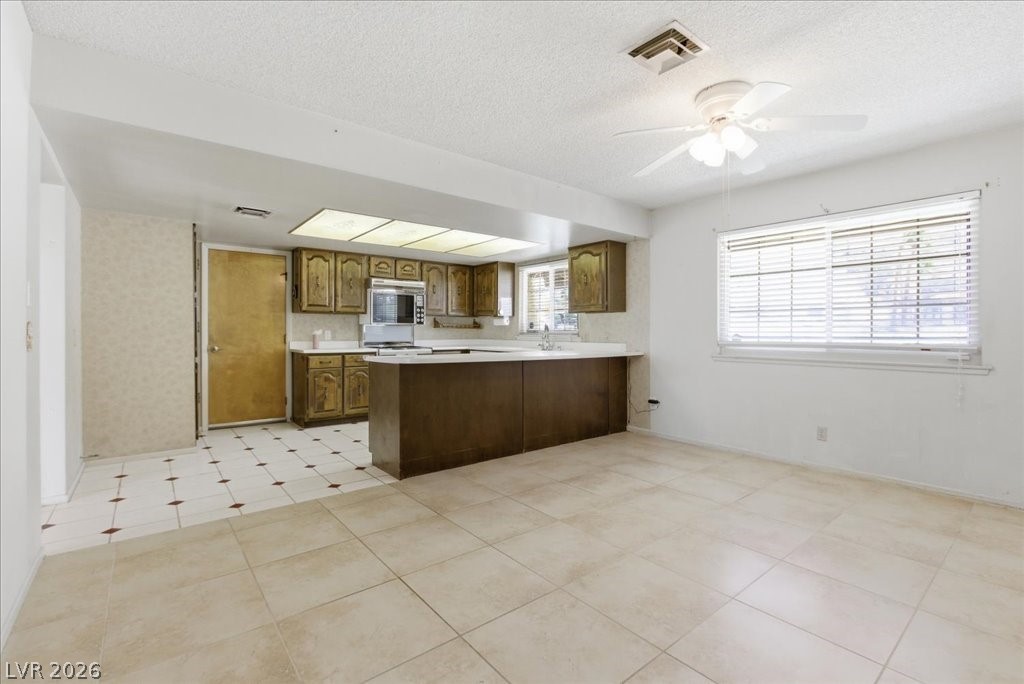 1073 Sidehill Way Las Vegas NV 89110
