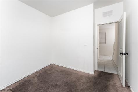 4456 Swimming Minnow Avenue Las Vegas NV 89141