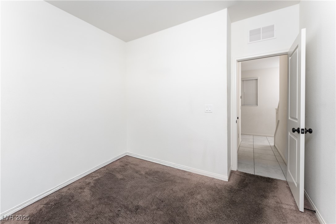 4456 Swimming Minnow Avenue Las Vegas NV 89141