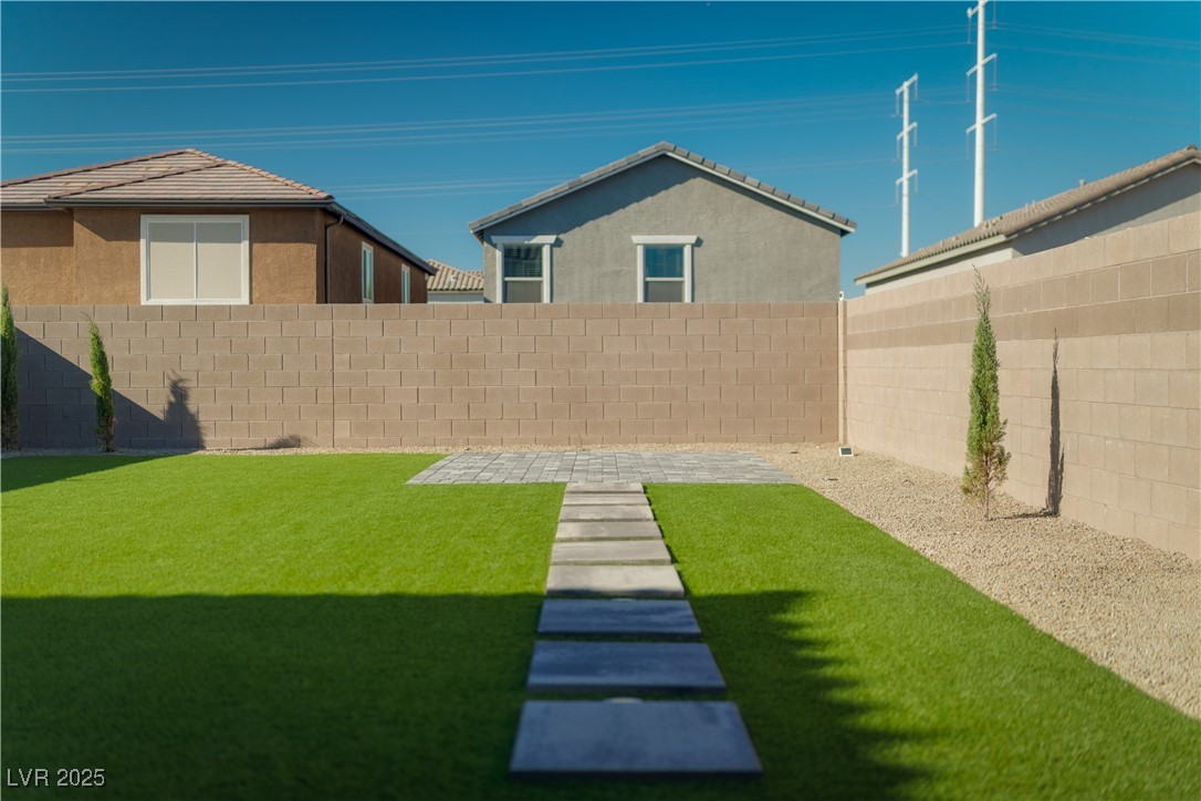 4456 Swimming Minnow Avenue Las Vegas NV 89141