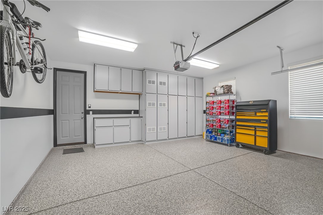 32 Cerchio Basso Henderson NV 89011