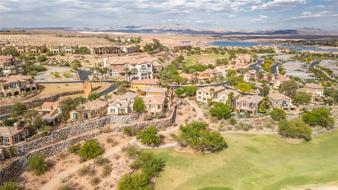 32 Cerchio Basso Henderson NV 89011